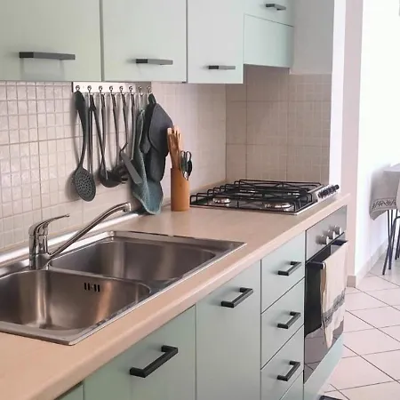 Casa Bernini Apartman Porto San Paolo